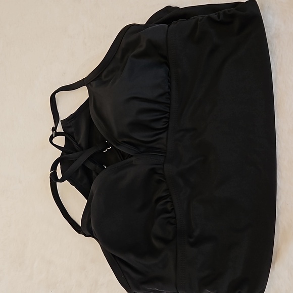 Kona Sol Size M Black criss-cross back One-piece strappy swimsuit summer outfit - Picture 15 of 16